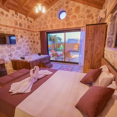 Zorlu - 2 Bedroom With Jacuzzi In Kalkan *