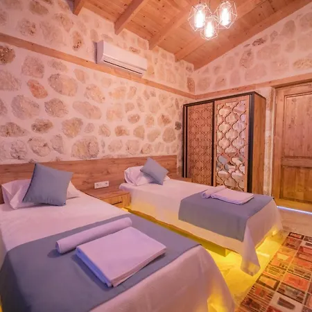 Zorlu - 2 Bedroom With Jacuzzi In Kalkan Villa