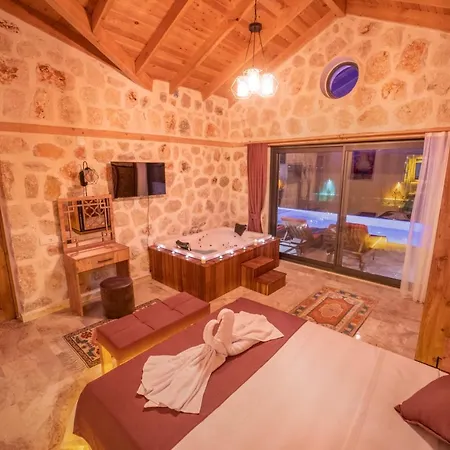 Zorlu - 2 Bedroom With Jacuzzi In Kalkan Villa Kaş