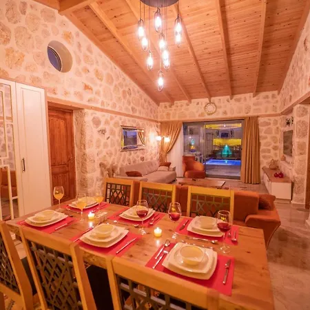 Zorlu - 2 Bedroom With Jacuzzi In Kalkan * קס