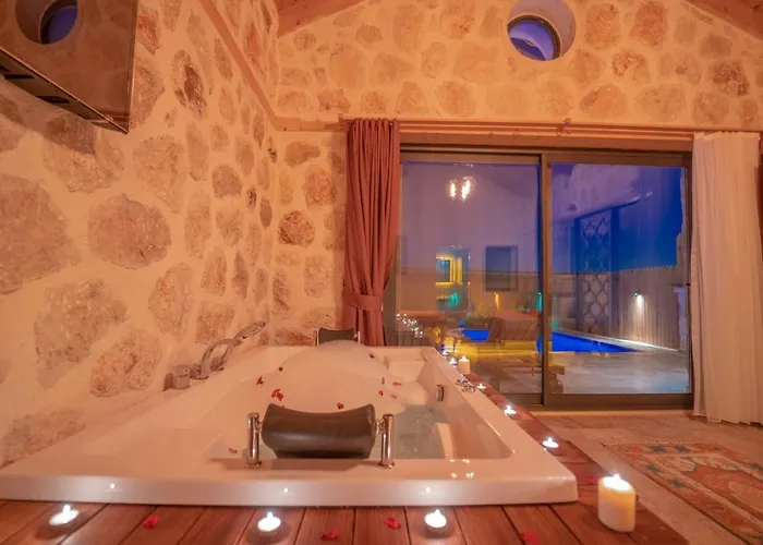 Zorlu - 2 Bedroom With Jacuzzi In Kalkan Βίλα