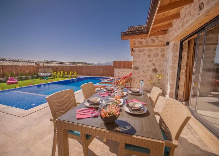 Zorlu - 2 Bedroom With Jacuzzi In Kalkan Βίλα