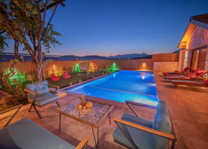 Zorlu - 2 Bedroom With Jacuzzi In Kalkan * Κας