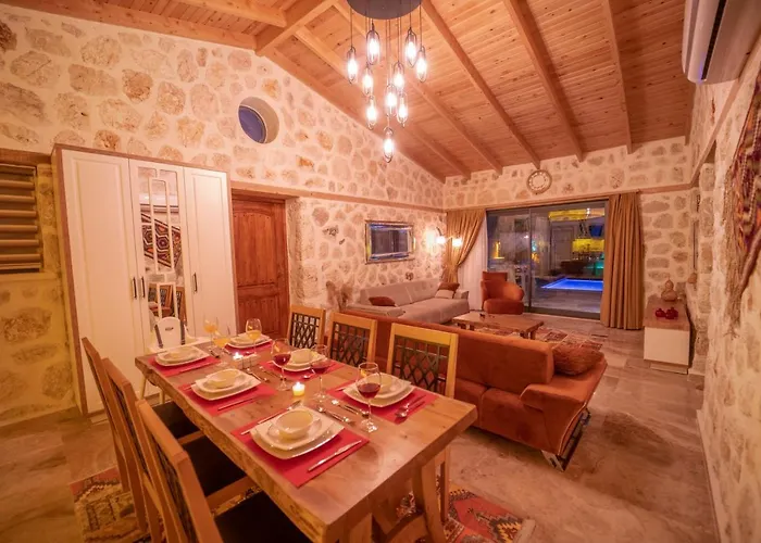 Βίλα Zorlu - 2 Bedroom With Jacuzzi In Kalkan *
